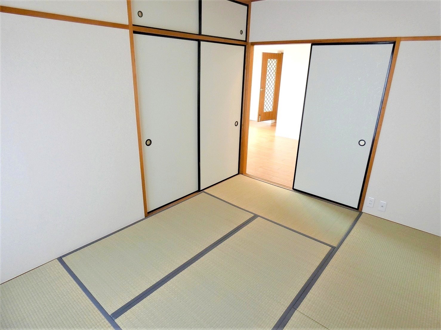 愛知県尾張旭市の中古マンションの施工事例です。 クロスの交換・和室の畳・襖の交換・水まわりの交換リフォーム工事|パートナーホーム