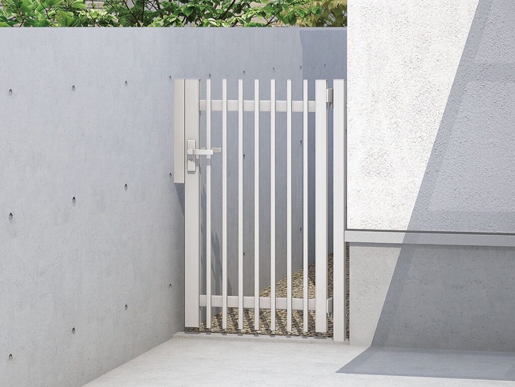 LIXIL　アーキカットAタイプ・Bタイプ【外構エクステリア商品】LIXIL　外構　門扉　アルミ形材　モダン　シンプル　 おしゃれ　エクステリア　愛知・名古屋の外構専門店パートナーホームのエクステリア製品一覧 アーキカット　Aタイプ　埋込施工用門柱＋壁付け錠受け使用 シリンダーRD片錠（S）　ナチュラルシルバーF|パートナーホーム