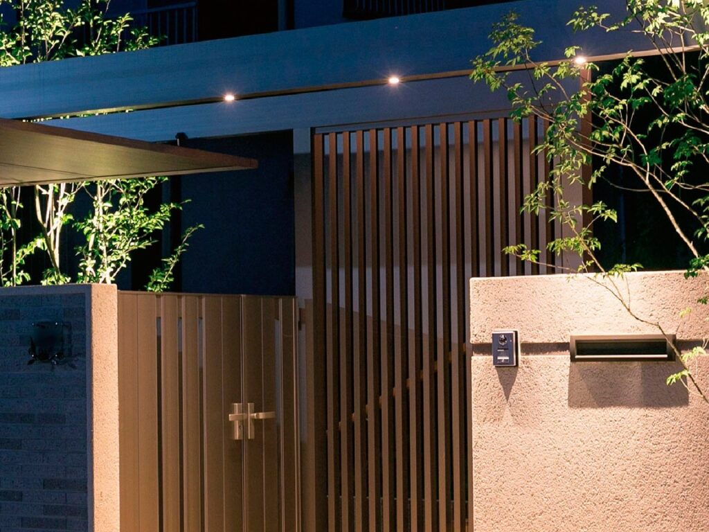 LIXIL　美彩　Down Light【外構エクステリア商品】LIXIL　照明　外構　モダン　 おしゃれ　エクステリア　愛知・名古屋の外構専門店パートナーホームのエクステリア製品一覧　美彩　Down Light　ダウンライト　|パートナーホーム