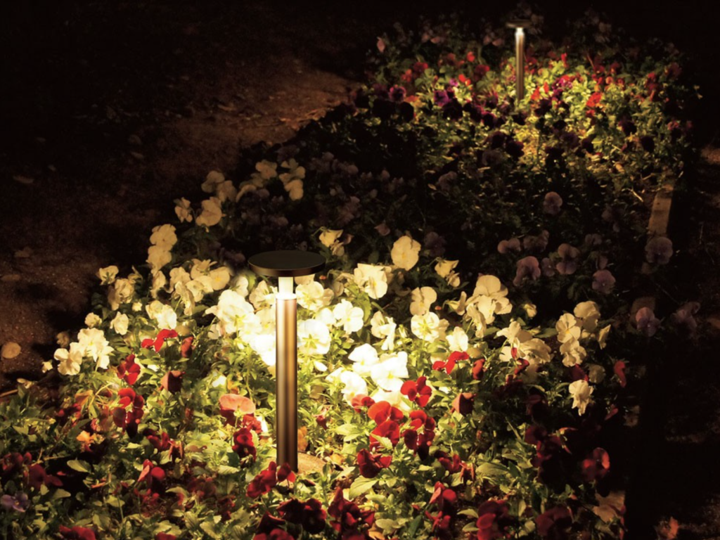 LIXIL　美彩　Gardenpole Light【外構エクステリア商品】LIXIL　照明　外構　モダン　 おしゃれ　エクステリア　愛知・名古屋の外構専門店パートナーホームのエクステリア　製品一覧　美彩　gardenpole Light　ガーデンポールライト　|パートナーホーム