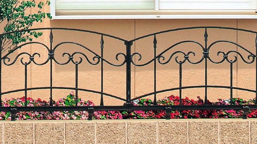 フェンス　外構　モダン　 おしゃれ　エクステリア　愛知・名古屋の外構専門店パートナーホームのエクステリア　製品一覧　コラゾン3型フェンス　マイルドブラック|パートナーホーム