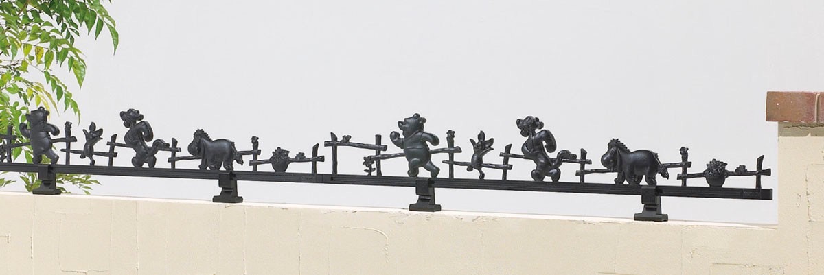 フェンス　外構　モダン　 おしゃれ　エクステリア　愛知・名古屋の外構専門店パートナーホームのエクステリア　製品一覧　ディズニーフェンス　ミニフェンス　プーさん　D型|パートナーホーム