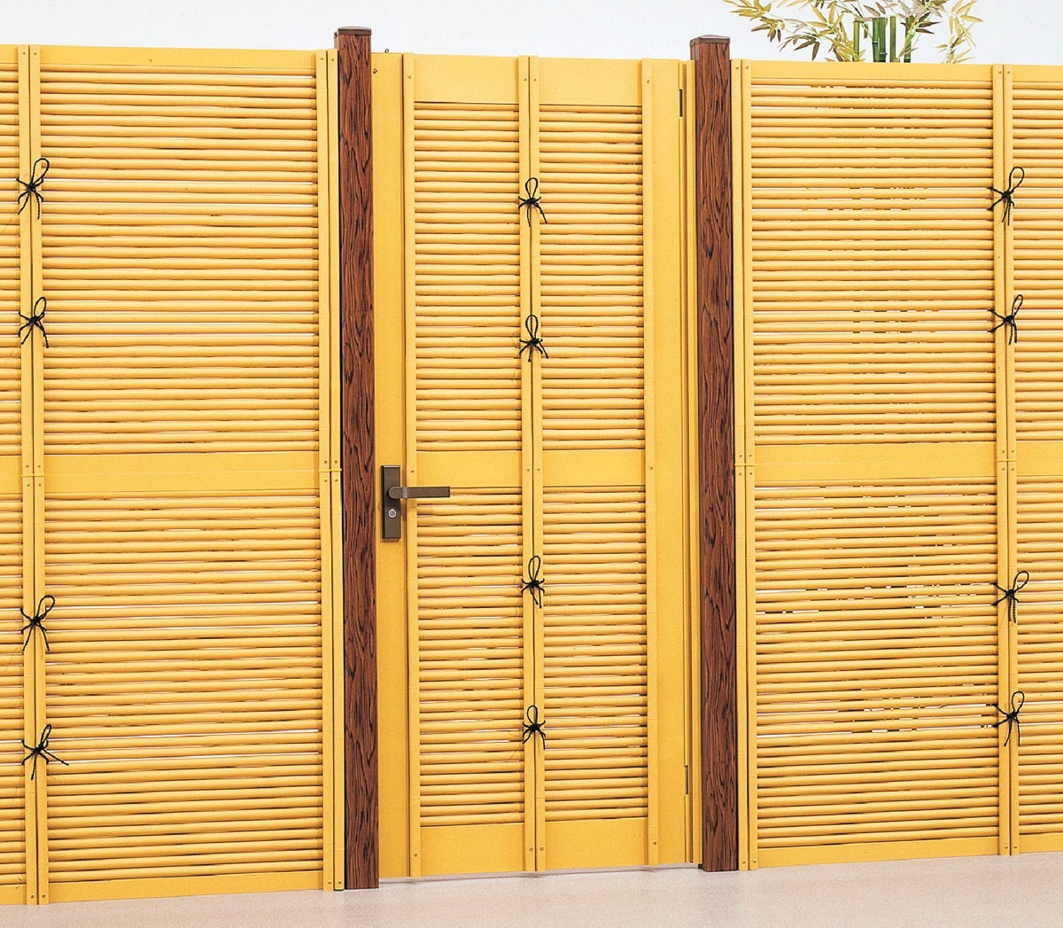 フェンス　和風竹垣フェンス＜京香（きょうか）＞　外構　和風　モダン　 おしゃれ　エクステリア　愛知・名古屋の外構専門店パートナーホームのエクステリア　製品一覧　京香　御簾垣　|パートナーホーム