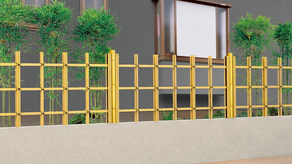 フェンス　和風竹垣フェンス＜京香（きょうか）＞　外構　和風　モダン　 おしゃれ　エクステリア　愛知・名古屋の外構専門店パートナーホームのエクステリア　製品一覧　京香　四つ目垣　真竹 T-9 ユニット型 間仕切りタイプ 丸柱：真竹調|パートナーホーム