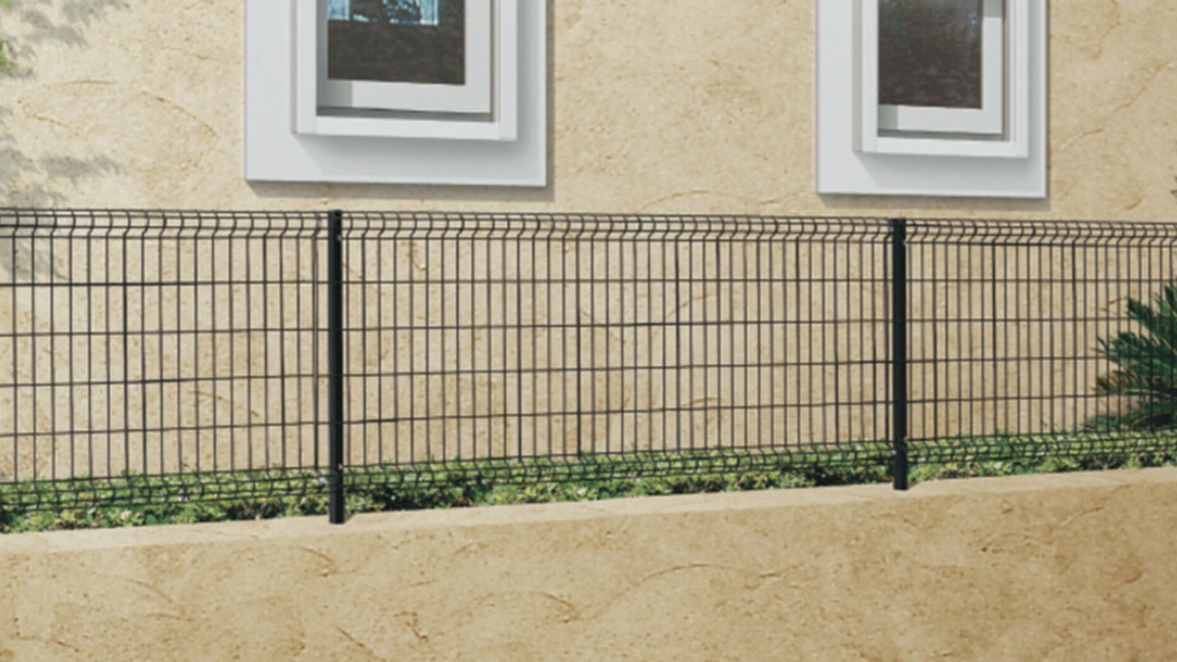フェンス　スチール　ステンレス　外構　モダン　 おしゃれ　エクステリア　愛知・名古屋の外構専門店パートナーホームのエクステリア　製品一覧　ハイグリッドフェンスN8型　ブラック|パートナーホーム