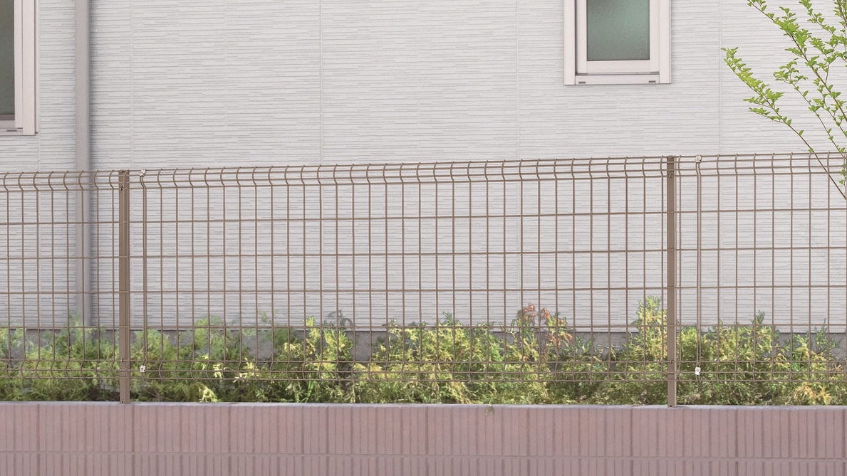 フェンス　スチール　ステンレス　外構　モダン　 おしゃれ　エクステリア　愛知・名古屋の外構専門店パートナーホームのエクステリア　製品一覧　ハイグリッドフェンスUF8型　シャイングレー|パートナーホーム