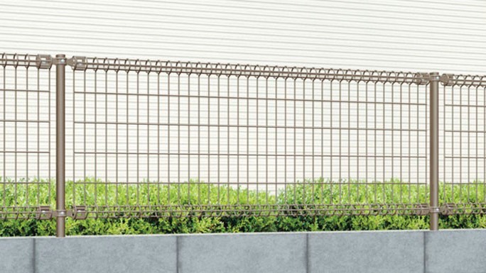 フェンス　スチール　ステンレス　外構　モダン　 おしゃれ　エクステリア　愛知・名古屋の外構専門店パートナーホームのエクステリア　製品一覧　ハイグリッドフェンスN1型　シャイングレー|パートナーホーム