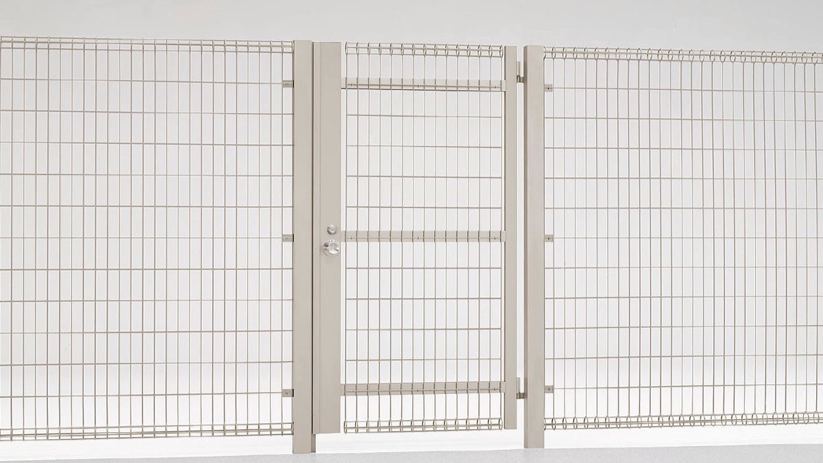 フェンス　スチール　ステンレス　外構　モダン　 おしゃれ　エクステリア　愛知・名古屋の外構専門店パートナーホームのエクステリア　製品一覧　ハイグリッド門扉NF1型　シャイングレー 09-18 片開き ノブ式内蔵錠使用|パートナーホーム