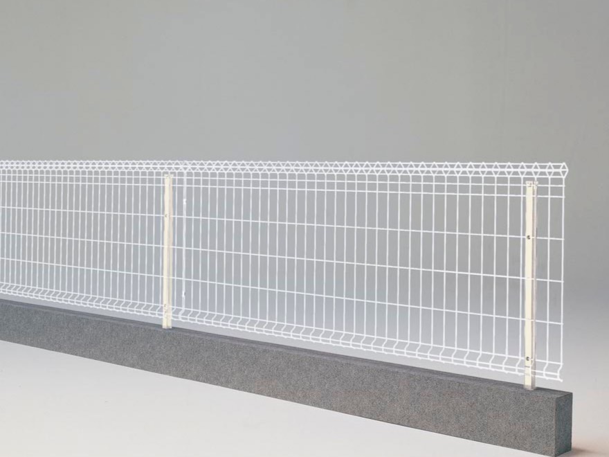 LIXIL　メッシュフェンスA型・AM型【外構エクステリア商品】|サムネイル　フェンス　スチール　ステンレス　外構　モダン　 おしゃれ　エクステリア　愛知・名古屋の外構専門店パートナーホームのエクステリア　製品一覧　メッシュフェンスA型　ホワイト|パートナーホーム