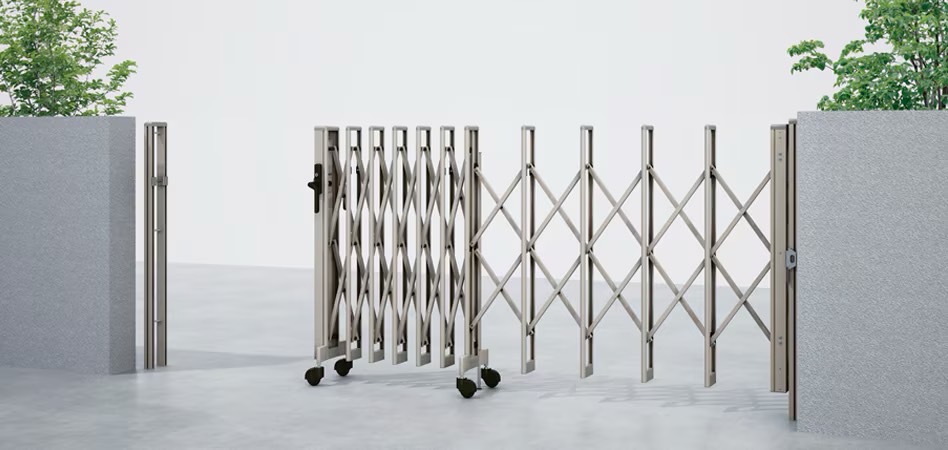 LIXIL　伸縮門扉　伸縮ゲート　外構　モダン　 おしゃれ　エクステリア　愛知・名古屋の外構専門店パートナーホームのエクステリア　製品一覧　カーゲート セレビューFシリーズ　|パートナーホーム