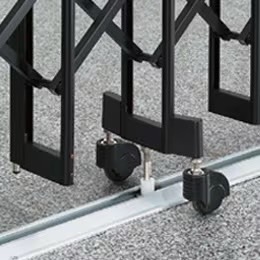 LIXIL　伸縮門扉　伸縮ゲート　外構　モダン　 おしゃれ　エクステリア　愛知・名古屋の外構専門店パートナーホームのエクステリア　製品一覧　カーゲート セレビューMシリーズ　ガイドレール式 （先付）|パートナーホーム