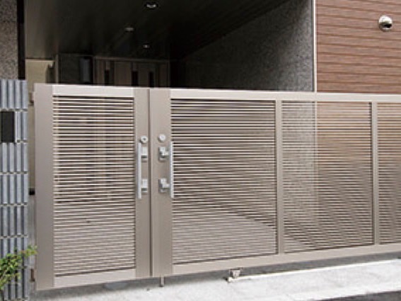 LIXIL　エススライド【外構エクステリア商品】サムネイル　LIXIL　カーゲート　引戸　門扉　外構　モダン　 おしゃれ　エクステリア　愛知・名古屋の外構専門店パートナーホームのエクステリア　製品一覧　エススライド　エススライド　A型　|パートナーホーム