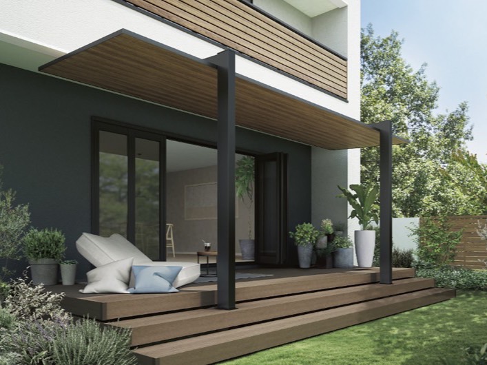 LIXIL　テラスSC【外構エクステリア商品】|LIXIL　ガーデンスペース　サンルーム　軒下　縁側　　モダン　 おしゃれ　エクステリア　愛知・名古屋の外構専門店パートナーホームのエクステリア　製品一覧　テラスSC　独立タイプ 躯体にネジ止めしない独立構造により、住宅の外壁を傷つけることなく、テラス屋根を設置することができます。|パートナーホーム