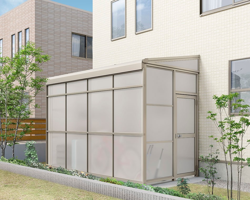 LIXIL　ひさし　軒下　縁側　ガーデンスペース　物置　洗濯　モダン　 おしゃれ　エクステリア　愛知・名古屋の外構専門店パートナーホームのエクステリア　製品一覧　スピーネストックヤード　F型_ﾔｰﾄﾞ仕様600ﾀｲﾌﾟ_2間6尺_ｼｬｲﾝｸﾞﾚｰ|パートナーホーム