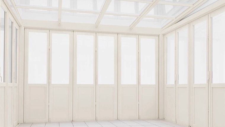 LIXIL　ひさし　軒下　縁側　ガーデンスペース　ガーデンルーム　ワンランク上　モダン　 おしゃれ　エクステリア　愛知・名古屋の外構専門店パートナーホームのエクステリア　製品一覧　暖蘭物語　スタイルB　ホワイト|パートナーホーム