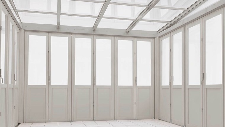 LIXIL　ひさし　軒下　縁側　ガーデンスペース　ガーデンルーム　ワンランク上　モダン　 おしゃれ　エクステリア　愛知・名古屋の外構専門店パートナーホームのエクステリア　製品一覧　暖蘭物語　スタイルB　シャイングレー|パートナーホーム