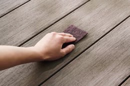 LIXIL　ガーデンスペース　ウッドデッキ　タイルデッキ　モダン　おしゃれ　エクステリア　愛知・名古屋の外構専門店パートナーホームのエクステリア　製品一覧　デッキDS　人工木材であるため湿気で腐ったりすることがなく、シロアリの食害の心配がありません。|パートナーホーム