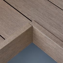 LIXIL　ガーデンスペース　ウッドデッキ　タイルデッキ　モダン　おしゃれ　エクステリア　愛知・名古屋の外構専門店パートナーホームのエクステリア　製品一覧　デッキDS　入隅納まり 樹脂キャップをはめ込まず、直角で整ったエッジをつくります。|パートナーホーム