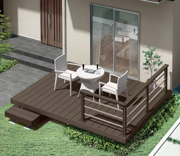 LIXIL　ガーデンスペース　ウッドデッキ　タイルデッキ　モダン　おしゃれ　エクステリア　愛知・名古屋の外構専門店パートナーホームのエクステリア　製品一覧　レストステージ　落ち着いた趣の住宅には、ウッディな色合いで統一されたデッキとフェンスがよく調和します。 住まいと庭とのあいだに誕生する光あふれるステージが、暮らしの中の新たなくつろぎのスペースとして様々なシーンで活躍します。 クリエダークA 幕板B使用 デッキフェンス：横ビームパネル（シャイングレー）|パートナーホーム