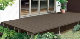 LIXIL　ガーデンスペース　ウッドデッキ　タイルデッキ　モダン　おしゃれ　エクステリア　愛知・名古屋の外構専門店パートナーホームのエクステリア　製品一覧　レストステージ　クリエダークA キャップ使用|パートナーホーム