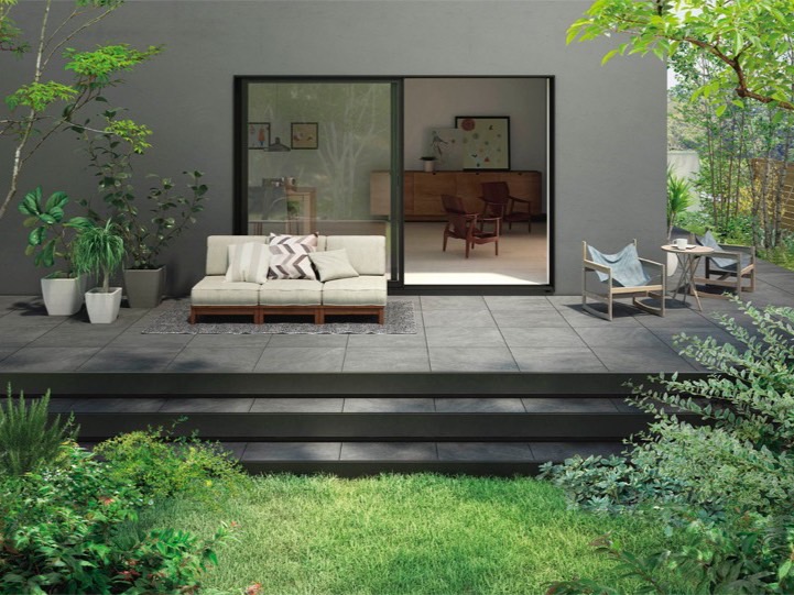 LIXIL　タイルデッキ【外構エクステリア商品】LIXIL　軒　ウッドデッキ　モダン　おしゃれ　エクステリア　愛知・名古屋の外構専門店パートナーホームのエクステリア　製品一覧　タイルデッキ　サムネイル|パートナーホーム