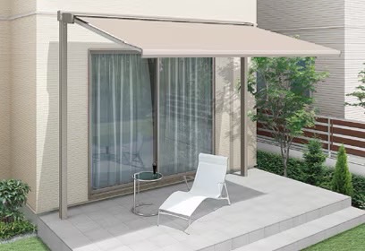 LIXIL　軒　ウッドデッキ　モダン　おしゃれ　エクステリア　愛知・名古屋の外構専門店パートナーホームのエクステリア　製品一覧　彩風　彩風　独立フレームタイプ 住宅の条件に影響なく設置できる独立タイプ。 彩風C／S／CR型に対応。|パートナーホーム