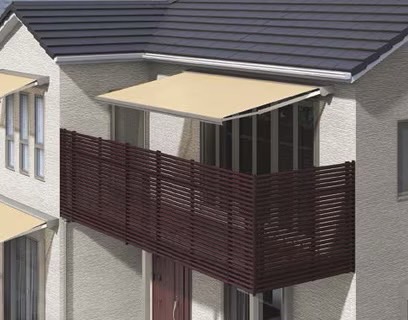 LIXIL　軒　ウッドデッキ　モダン　おしゃれ　エクステリア　愛知・名古屋の外構専門店パートナーホームのエクステリア　製品一覧　彩風　スッキリ&コンパクトな本体ケースデザインで、さらにコンパクトな設置スペースにも対応 薄型ボックスのC型・CR型はシャッターボックスの上やバルコニー下、軒下などこれまでに設置の難しかった狭小スペースにも対応可能。オーニング設置の可能性が広がりました。|パートナーホーム