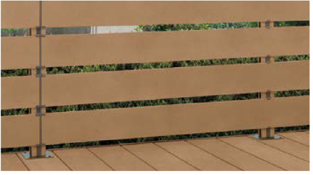 LIXIL　ガーデンスペース　ウッドデッキ　モダン　おしゃれ　エクステリア　愛知・名古屋の外構専門店パートナーホームのエクステリア　製品一覧　ボードラインフェンス　ベース仕様|パートナーホーム