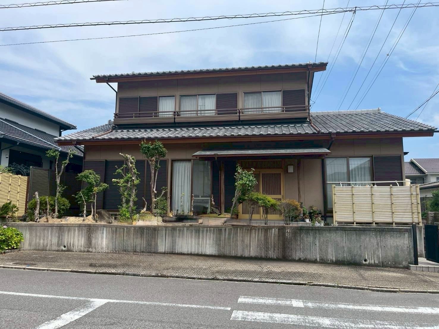 愛知県日進市　外構リフォーム　フェンス　LIXIL　カーポートSC　YS3型　パートナーホーム　工事|パートナーホーム