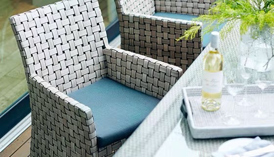 LIXIL　モダン　おしゃれ　エクステリア　愛知・名古屋の外構専門店パートナーホームのエクステリア　製品一覧　ガーデンファニチャー　DESIGN 日本の暮らしの感性。 ゆったりした設え。ネイチャーカラーを中心とした、やさしい色合い。そして、落ち着いたデザイン。日本の生活、日本人の暮らし方を考えてつくられています。|パートナーホーム