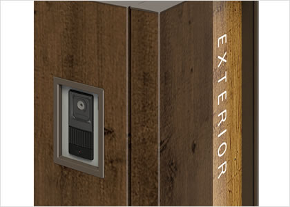 三協アルミ　モダン　おしゃれ　エクステリア　愛知・名古屋の外構専門店パートナーホームのエクステリア　製品一覧　機能ポール セレージュ　テレビインターホン（別途市販品） 条件に応じて市販のテレビインターホンの取り付けが可能です。 インターホン内蔵タイプは当社推奨機種をお選びいただくことにより、突起のないスッキリとした納まりになります。 ●インターホンとインターホンカバーの間には若干すき間が生じます。 ●当社推奨品以外のテレビインターホンを取り付ける場合は、インターホン加工なしタイプに取り付ける外付け仕様になります。|パートナーホーム