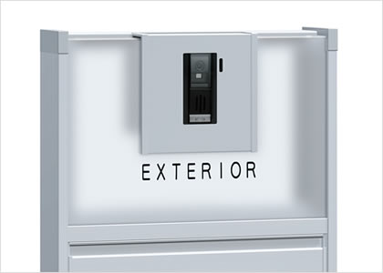 三協アルミ　モダン　おしゃれ　エクステリア　愛知・名古屋の外構専門店パートナーホームのエクステリア　製品一覧　機能ポール　スリムモダン　テレビインターホンカバー・ インターホンカバー インターホンの露出を抑え、よりスタイリッシュに演出します。インターホンは当社推奨品の取り付けが可能です。 ●インターホンとインターホンカバーの間には若干すき間が生じます。|パートナーホーム