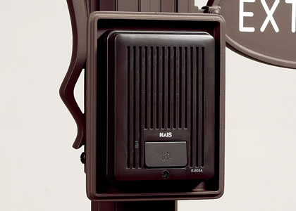 三協アルミ　モダン　おしゃれ　エクステリア　愛知・名古屋の外構専門店パートナーホームのエクステリア　製品一覧　機能ポール　エレニー　インターホン（別途市販品）・ インターホン台座 条件に応じて市販品の取り付けが可能です。インターホンを取り付ける場合はインターホン台座が必要です。|パートナーホーム