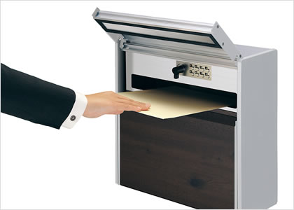 三協アルミ　モダン　おしゃれ　エクステリア　愛知・名古屋の外構専門店パートナーホームのエクステリア　製品一覧　機能ポール　ジアル　ポスト〈正面設置タイプ〉|パートナーホーム