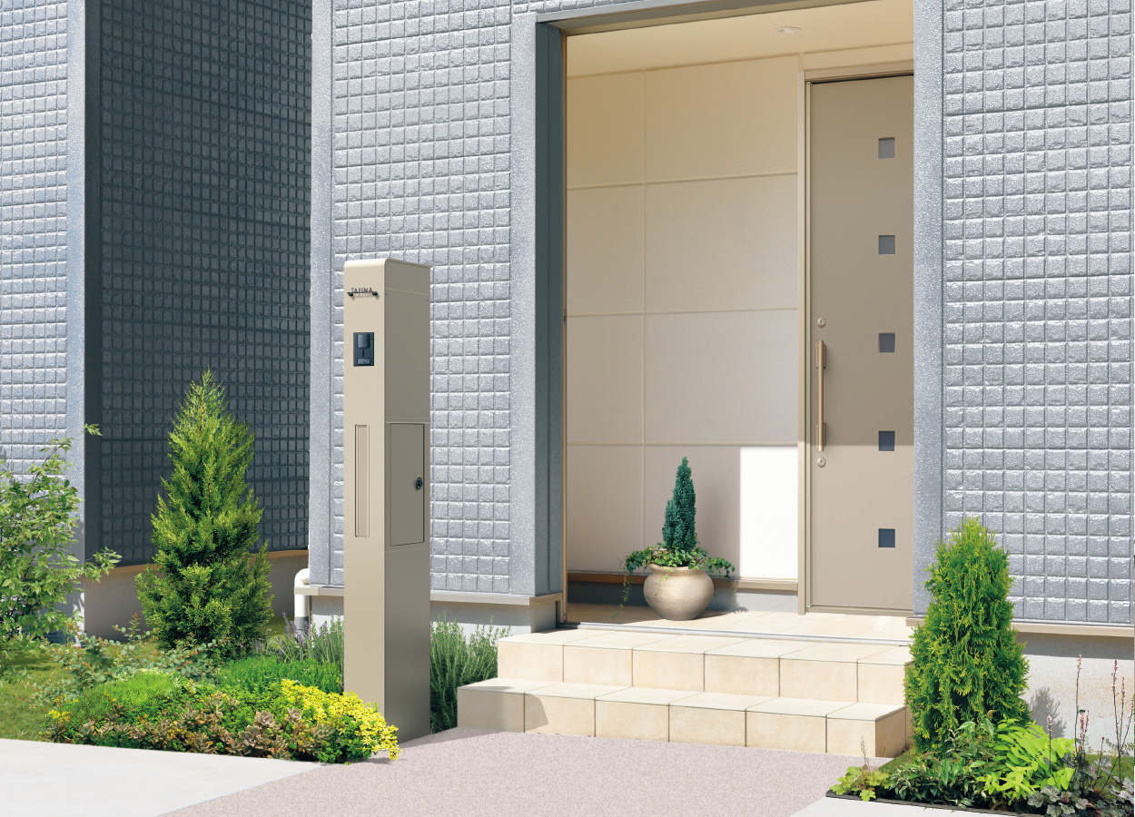 三協アルミ　モダン　おしゃれ　エクステリア　愛知・名古屋の外構専門店パートナーホームのエクステリア　製品一覧　機能ポール モデアⅡ　 アーバングレー　照明なし／ポスト前入れ横出し アーバングレー　照明なし／ポスト前入れ横出し 使用アイテム：インターホン台座〈KPMNｰD〉／表札〈KPｰKMGSｰCM〉|パートナーホーム