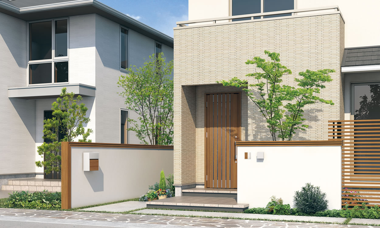 三協アルミ　モダン　おしゃれ　エクステリア　愛知・名古屋の外構専門店パートナーホームのエクステリア　製品一覧　門まわり装飾　フィオーレ　 たて材付きデザイン笠木／デザイン笠木 たて材付きデザイン笠木／デザイン笠木 トータルコーディネートされたナチュラルテイストが、住まいと緑に優しく映えます。 YCC（クラフトチェリー・ダークブロンズ）|パートナーホーム