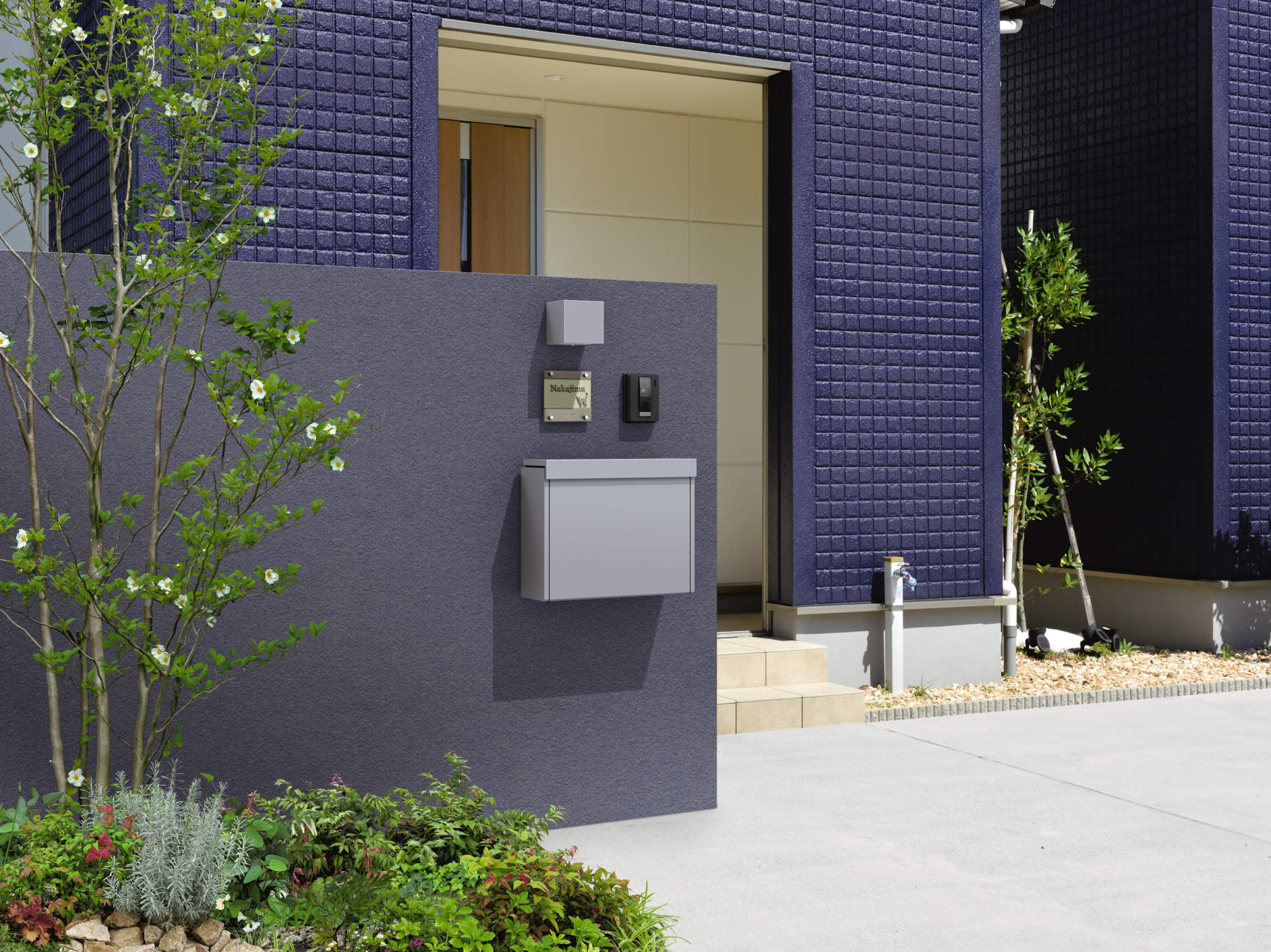 三協アルミ　ポスト　SMA型【外構エクステリア商品】|ポスト　ＳＭＡ型　サンシルバー（SI） 壁付けタイプ 三協アルミ　モダン　おしゃれ　エクステリア　愛知・名古屋の外構専門店パートナーホームのエクステリア　製品一覧　ポスト　SMA型　|パートナーホーム