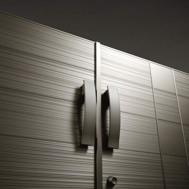 三協アルミ　門扉　モダン　おしゃれ　エクステリア　愛知・名古屋の外構専門店パートナーホームのエクステリア　製品一覧　形材門扉　リフレア　－2型－ 繊細なディテールでタイル貼りのような意匠を上品に再現した「タイル」パターン|パートナーホーム