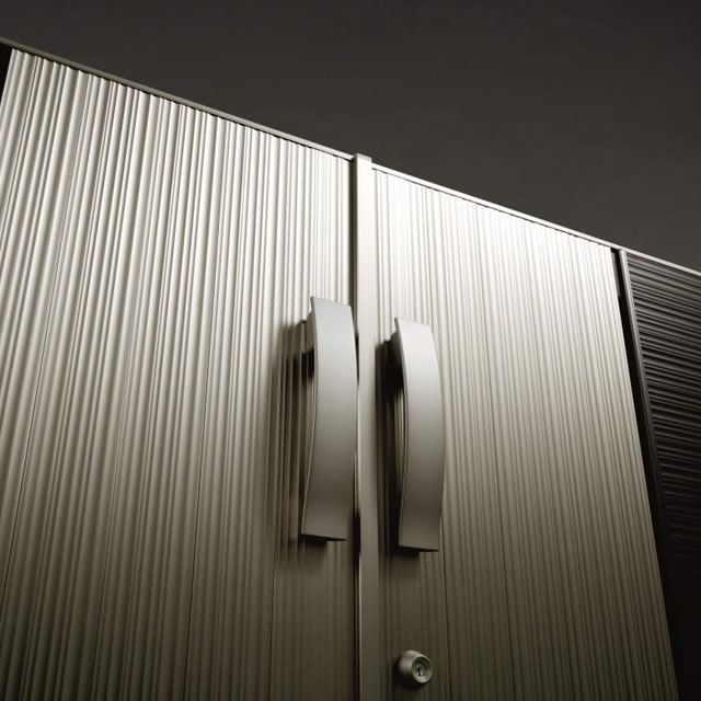 －4型－ エッジの効いた直線ラインがインパクトを与える「ストライプ」パターン　三協アルミ　門扉　モダン　おしゃれ　エクステリア　愛知・名古屋の外構専門店パートナーホームのエクステリア　製品一覧　形材門扉　リフレア　|パートナーホーム