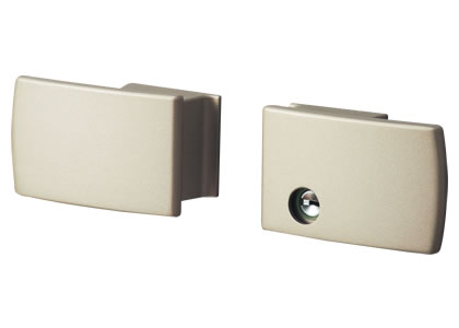 三協アルミ　門扉　モダン　おしゃれ　エクステリア　愛知・名古屋の外構専門店パートナーホームのエクステリア　製品一覧　形材門扉　フレイナ　タッチ錠（スタンダードタイプ） 外側からはレバーを押すだけ、内側からはレバーを引くだけで開く、操作しやすいタイプです。|パートナーホーム