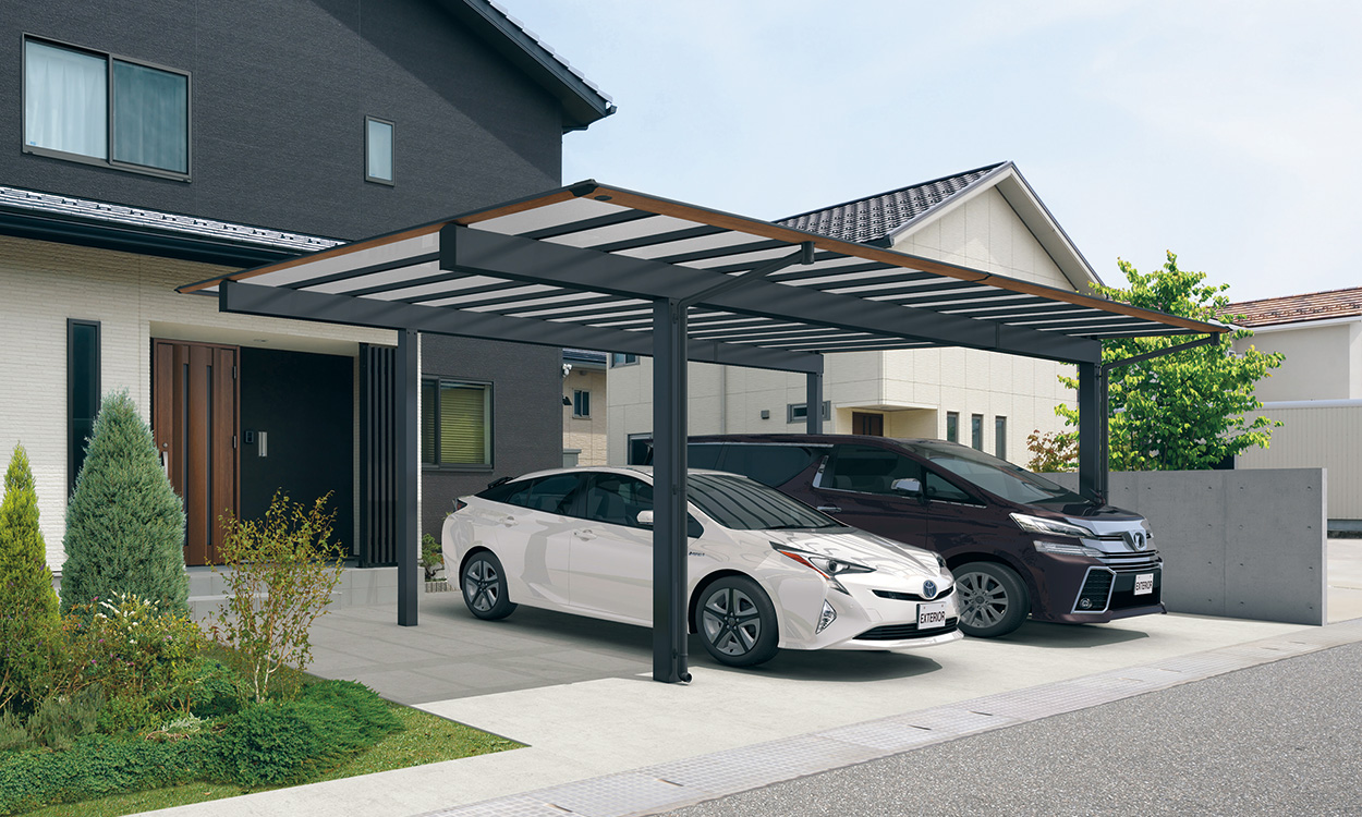 三協アルミ　カーポート　モダン　おしゃれ　エクステリア　愛知・名古屋の外構専門店パートナーホームのエクステリア　製品一覧　スカイリード　柱間口方向移動タイプ 耐積雪量20cm仕様／木調屋根枠／YCK（クラフトチェリー・ブラック）／柱間口方向移動タイプ／5080／H25／ポリカーボネート板（かすみ調）：かすみ（SI）|パートナーホーム