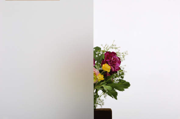 対象物まで50cm　三協アルミ　門扉　モダン　おしゃれ　エクステリア　愛知・名古屋の外構専門店パートナーホームのエクステリア　製品一覧　形材門扉　レジリア　SP型（採光パネル）|パートナーホーム