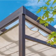 01 豊富で多彩な カラーバリエーション 洋風、和風の売れ筋カラーを有し、住宅、フェンスとの組み合わせも抜群。空間やスタイルに合わせたカラーをお選びください。 タカショー　庭まわり　ガーデン　テラス　モダン　おしゃれ　エクステリア　愛知・名古屋の外構専門店パートナーホームのエクステリア　製品一覧　ポーチテラス ®　シンプルスタイル　|パートナーホーム