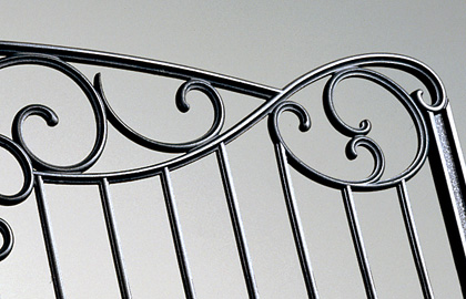 8型　三協アルミ　門まわり　モダン　おしゃれ　エクステリア　愛知・名古屋の外構専門店パートナーホームのエクステリア　製品一覧　鋳物門扉　キャスリート|パートナーホーム