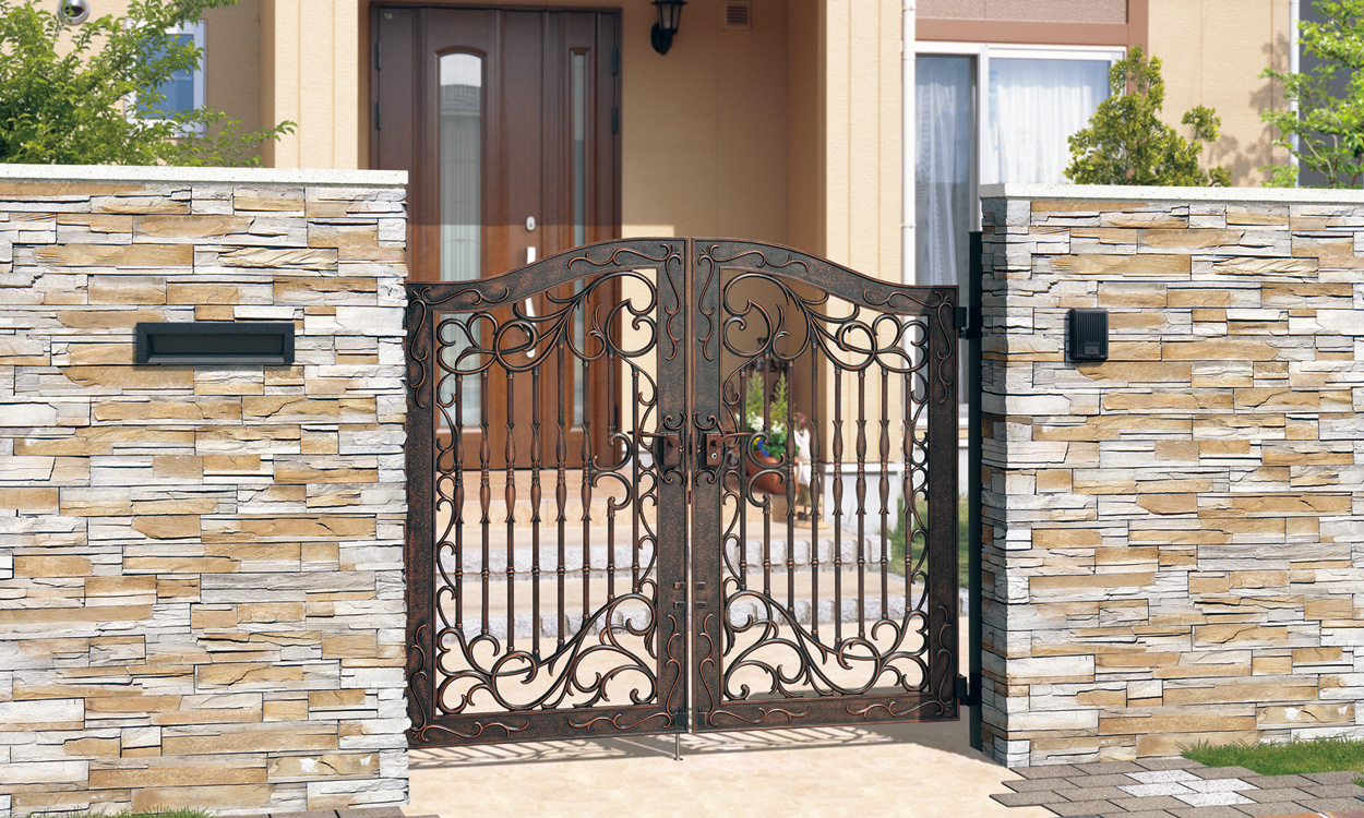 1型 いぶし銅　三協アルミ　門まわり　モダン　おしゃれ　エクステリア　愛知・名古屋の外構専門店パートナーホームのエクステリア　製品一覧　鋳物門扉　エルジェント|パートナーホーム