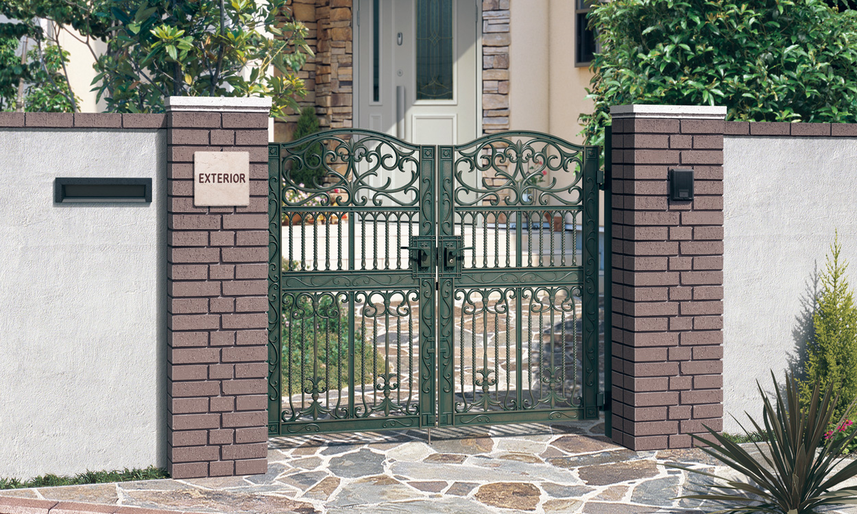 2型 いぶし青銅　三協アルミ　門まわり　モダン　おしゃれ　エクステリア　愛知・名古屋の外構専門店パートナーホームのエクステリア　製品一覧　鋳物門扉　エルジェント|パートナーホーム