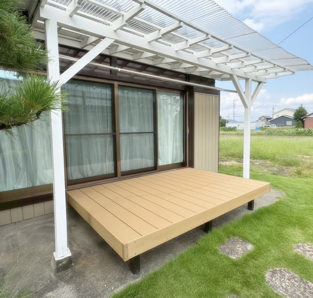 ウッドデッキ　テラス屋根|パートナーホーム