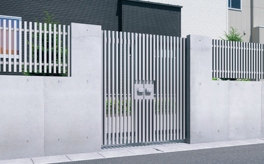 同一シリーズでの美しいコーディネート。 形材門扉「エルファード」とのコーディネートで一体感のある演出ができます。 ※写真は「形材門扉 エルファード 1型 コーディネート例」です。　三協アルミ　門・フェンスまわり　フェンス・スクリーン　目隠し　モダン　おしゃれ　エクステリア　愛知・名古屋の外構専門店パートナーホームのエクステリア　製品一覧　形材フェンス エルファード|パートナーホーム