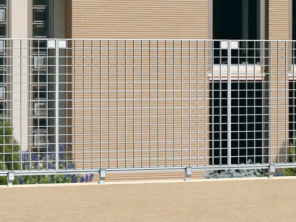 三協アルミ　鋳物フェンス　グランクロス【外構エクステリア商品】|サムネイル　三協アルミ　門・フェンスまわり　フェンス・スクリーン　目隠し　モダン　おしゃれ　エクステリア　愛知・名古屋の外構専門店パートナーホームのエクステリア　製品一覧　鋳物フェンス　グランクロス　|パートナーホーム