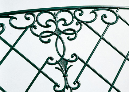 1型　三協アルミ　門・フェンスまわり　フェンス・スクリーン　目隠し　モダン　おしゃれ　エクステリア　愛知・名古屋の外構専門店パートナーホームのエクステリア　製品一覧　鋳物フェンス　　キャスリート|パートナーホーム